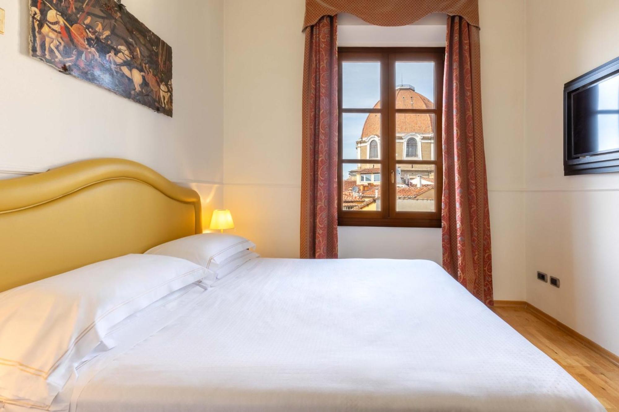 Relais Hotel Centrale "Dimora Storica" Флоренция Экстерьер фото