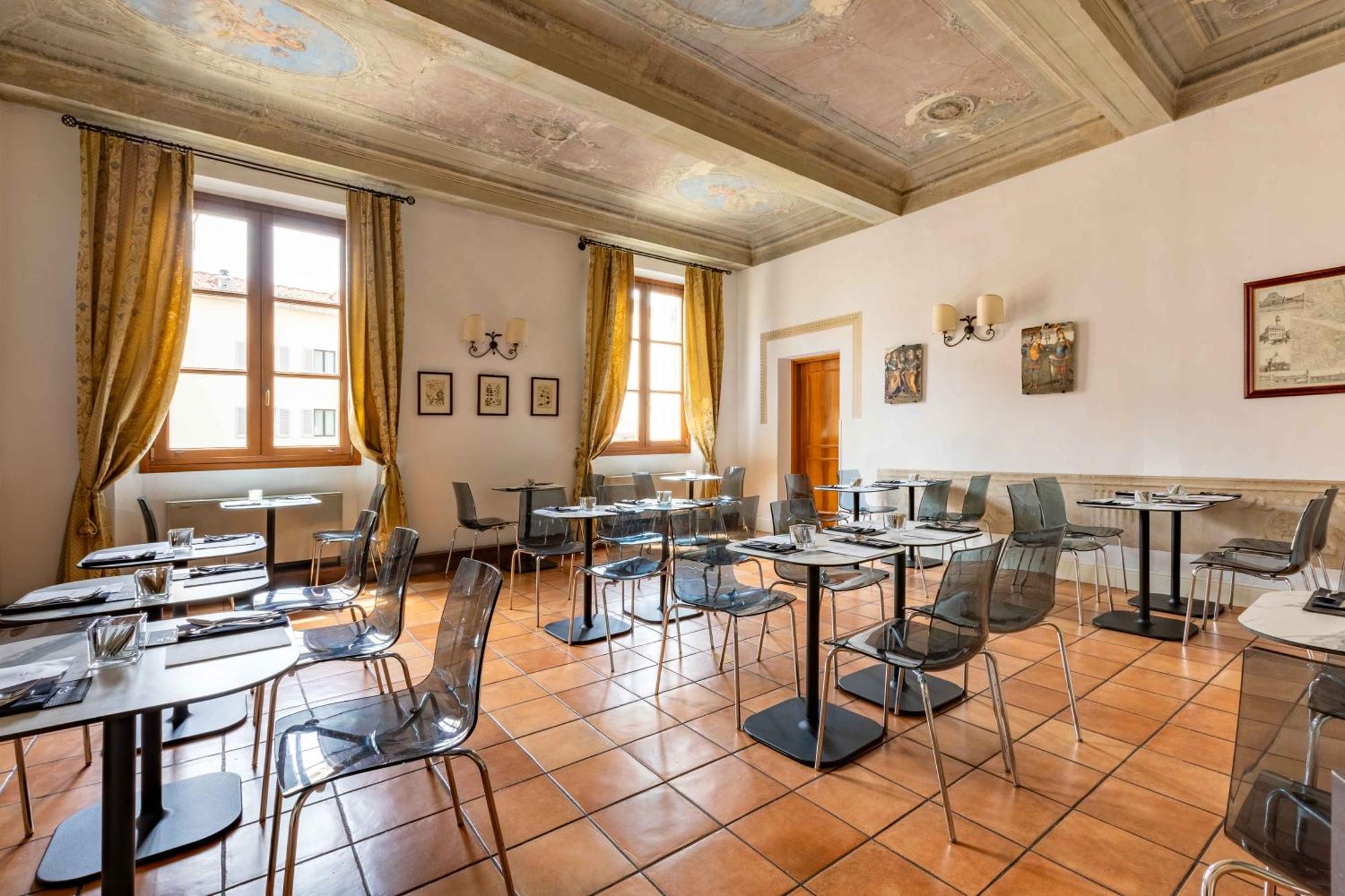 Relais Hotel Centrale "Dimora Storica" Флоренция Экстерьер фото