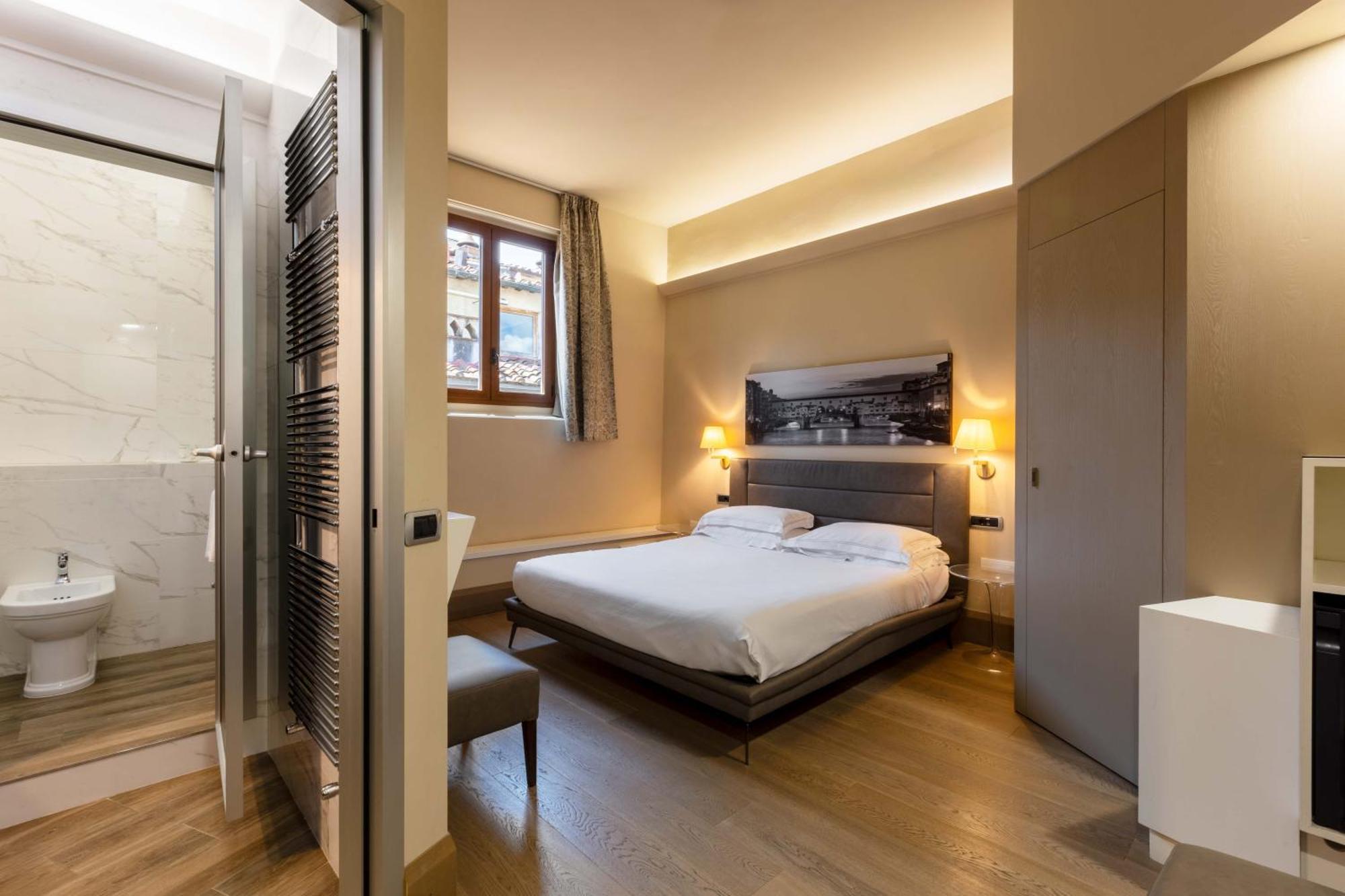 Relais Hotel Centrale "Dimora Storica" Флоренция Экстерьер фото