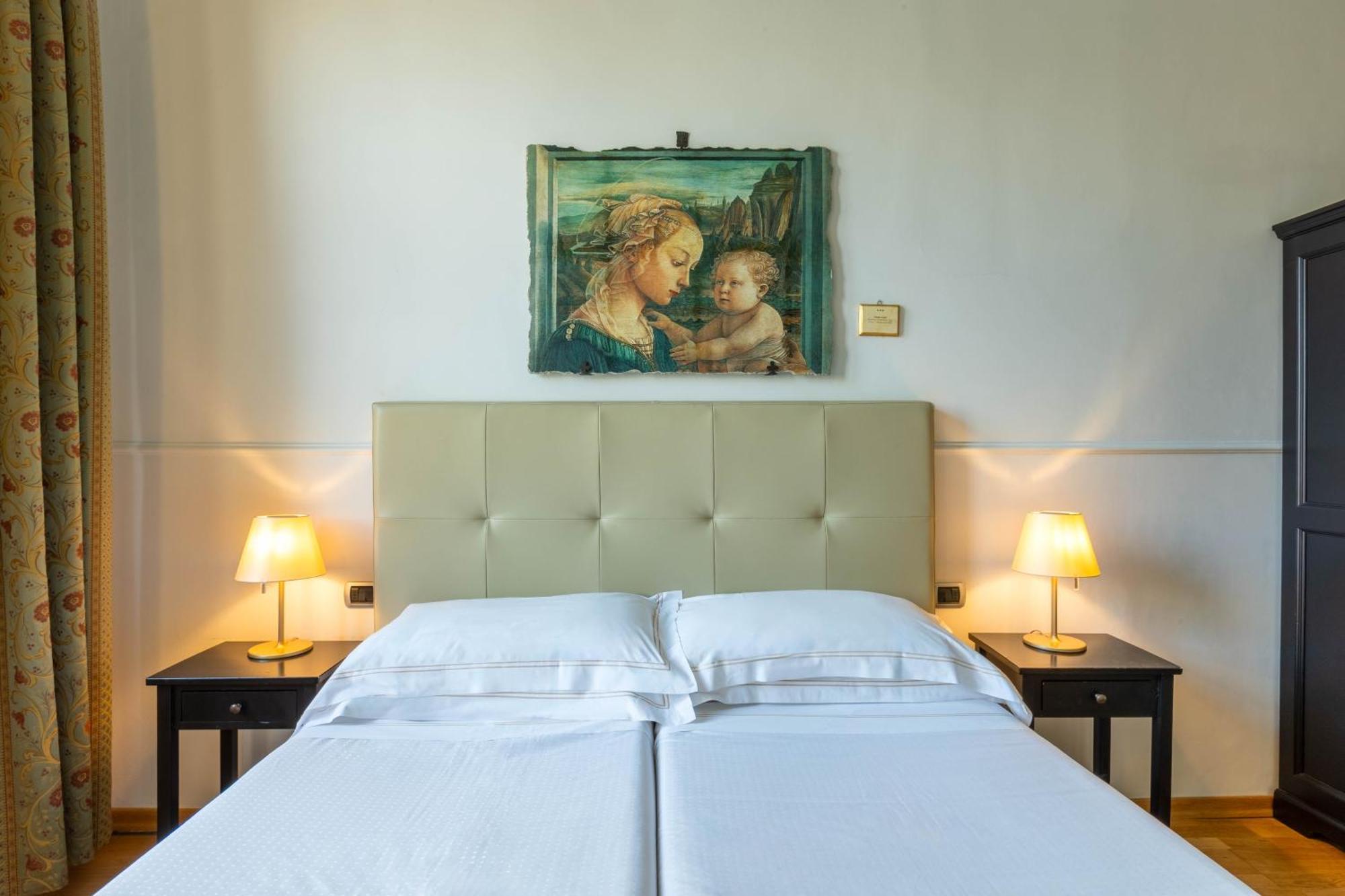 Relais Hotel Centrale "Dimora Storica" Флоренция Экстерьер фото