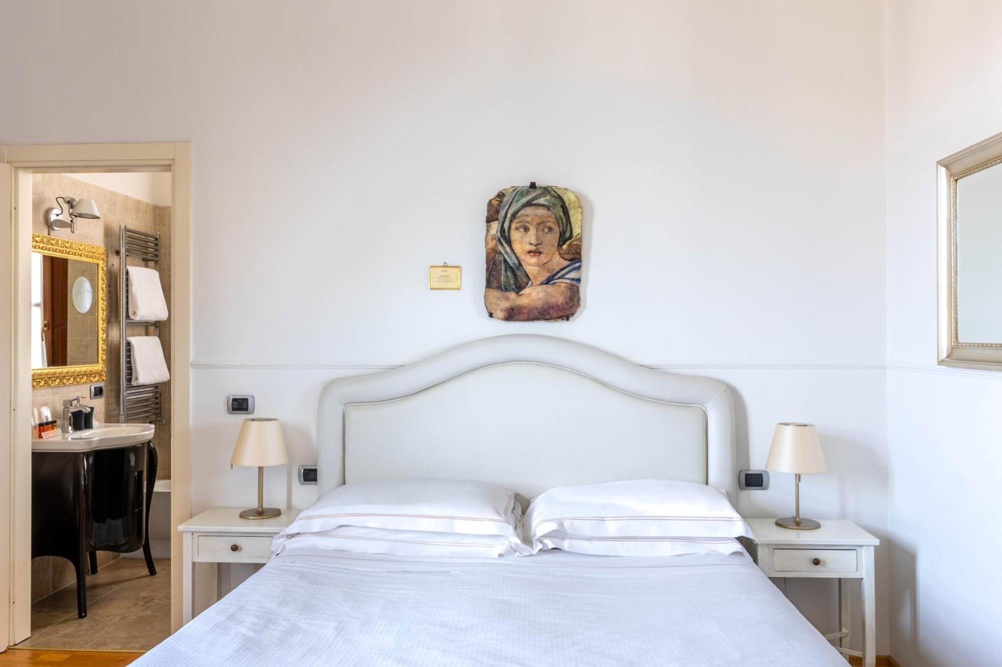 Relais Hotel Centrale "Dimora Storica" Флоренция Экстерьер фото
