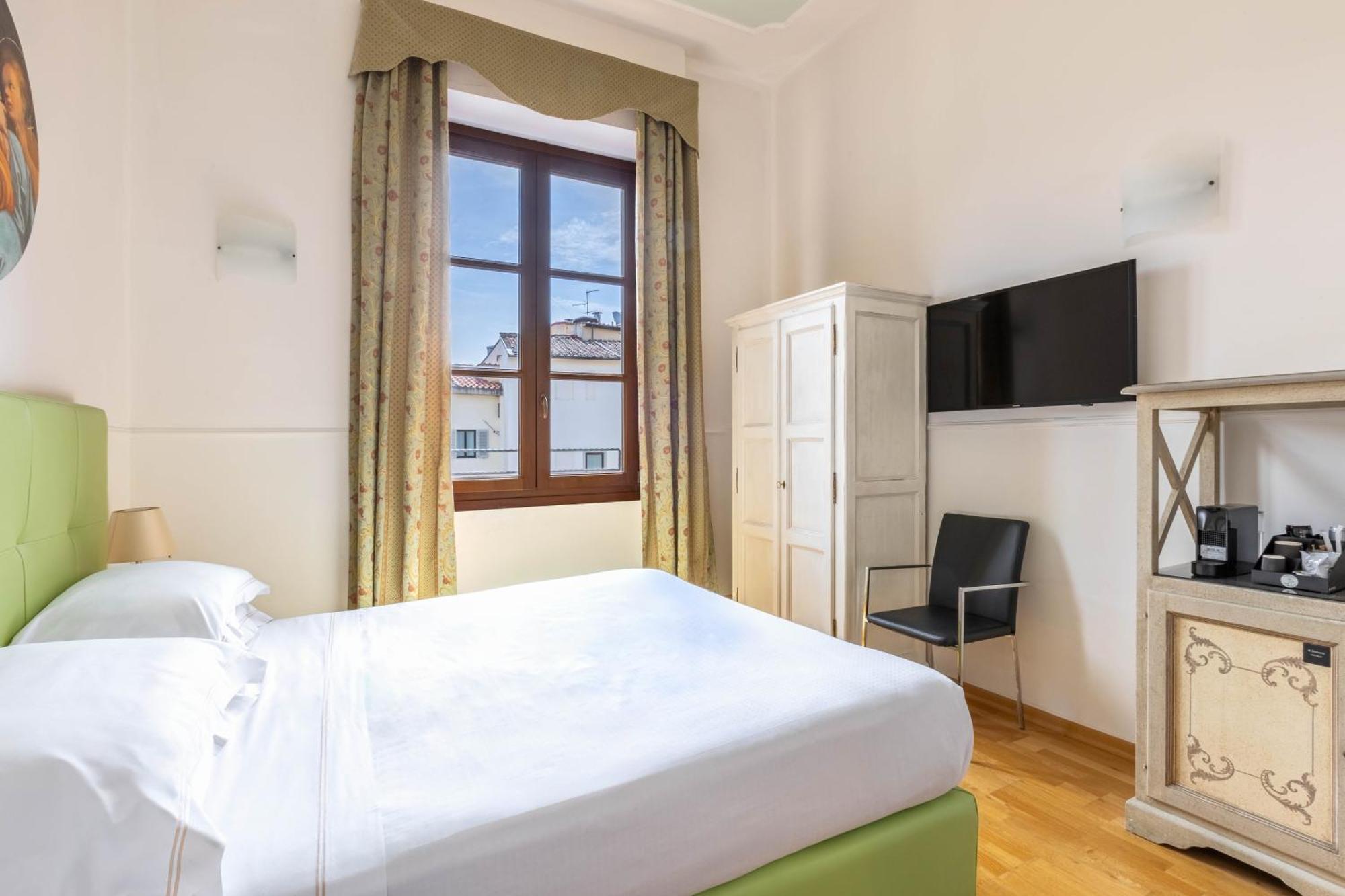 Relais Hotel Centrale "Dimora Storica" Флоренция Экстерьер фото