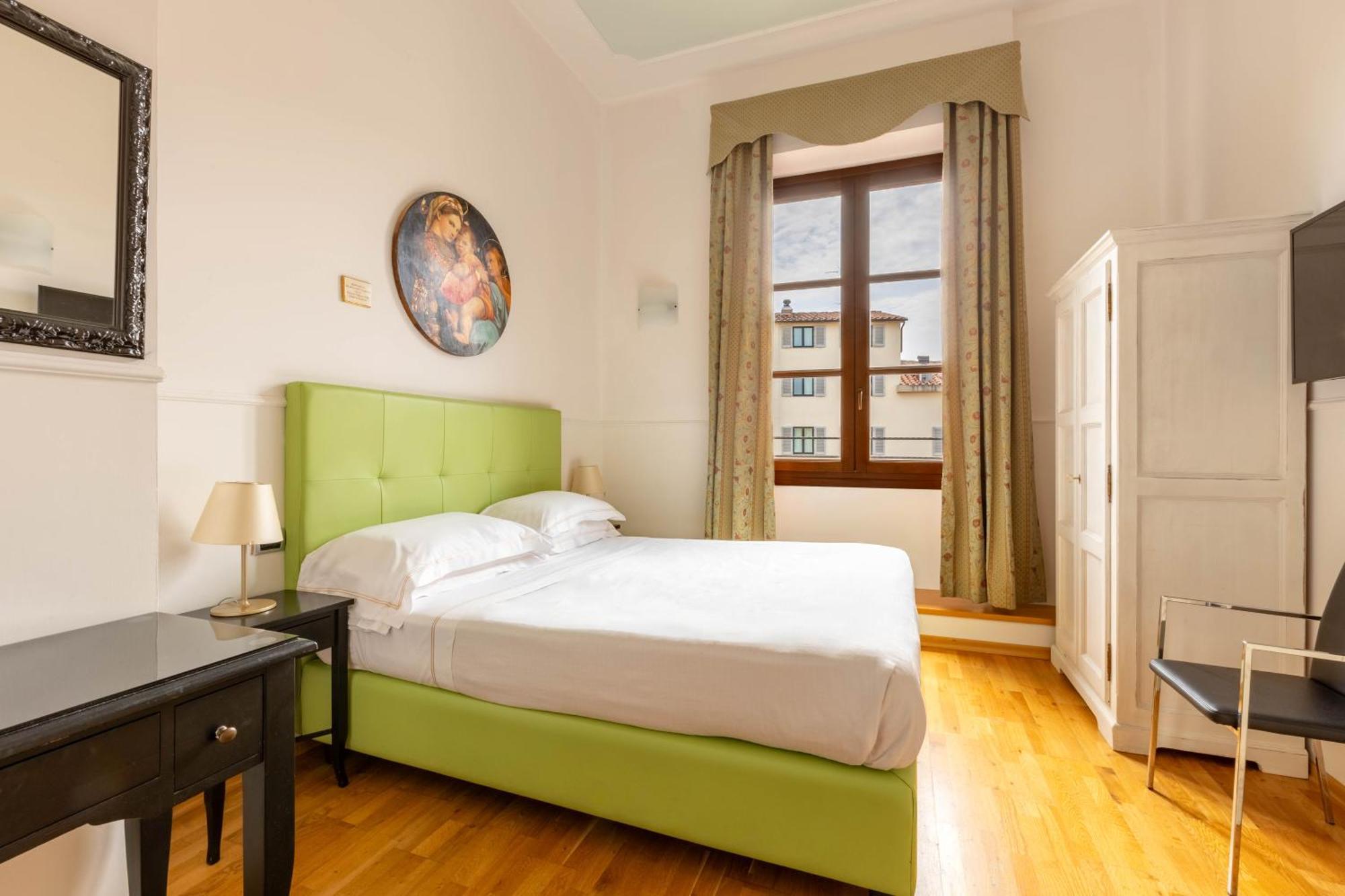 Relais Hotel Centrale "Dimora Storica" Флоренция Экстерьер фото